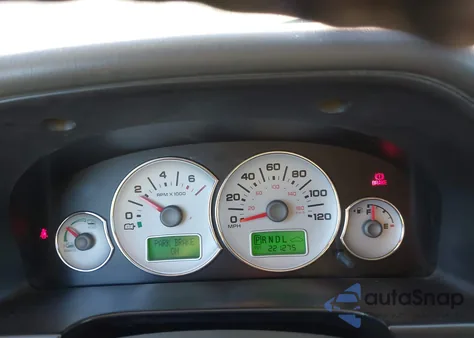 2006 Ford Escape Hybrid z USA, uszkodzony, nr VIN 1FMYU95H26KC28066